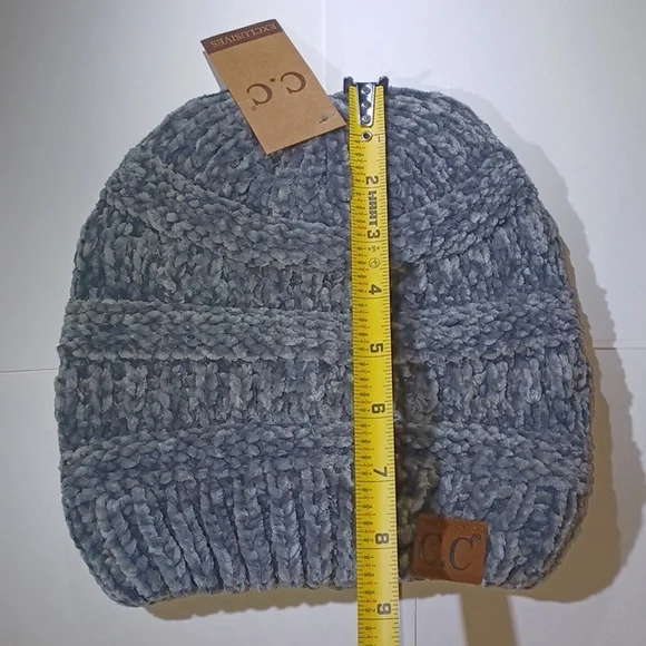 Hat-30 LIGHT MELANGE GREY VELOUR BEANIE - Picture 4 of 4